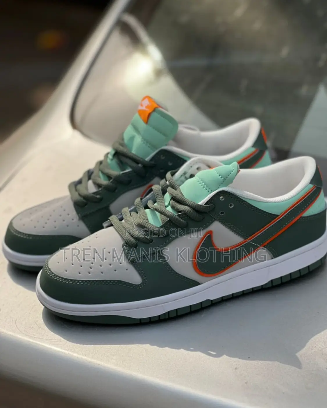 Nike SB Dunk Low