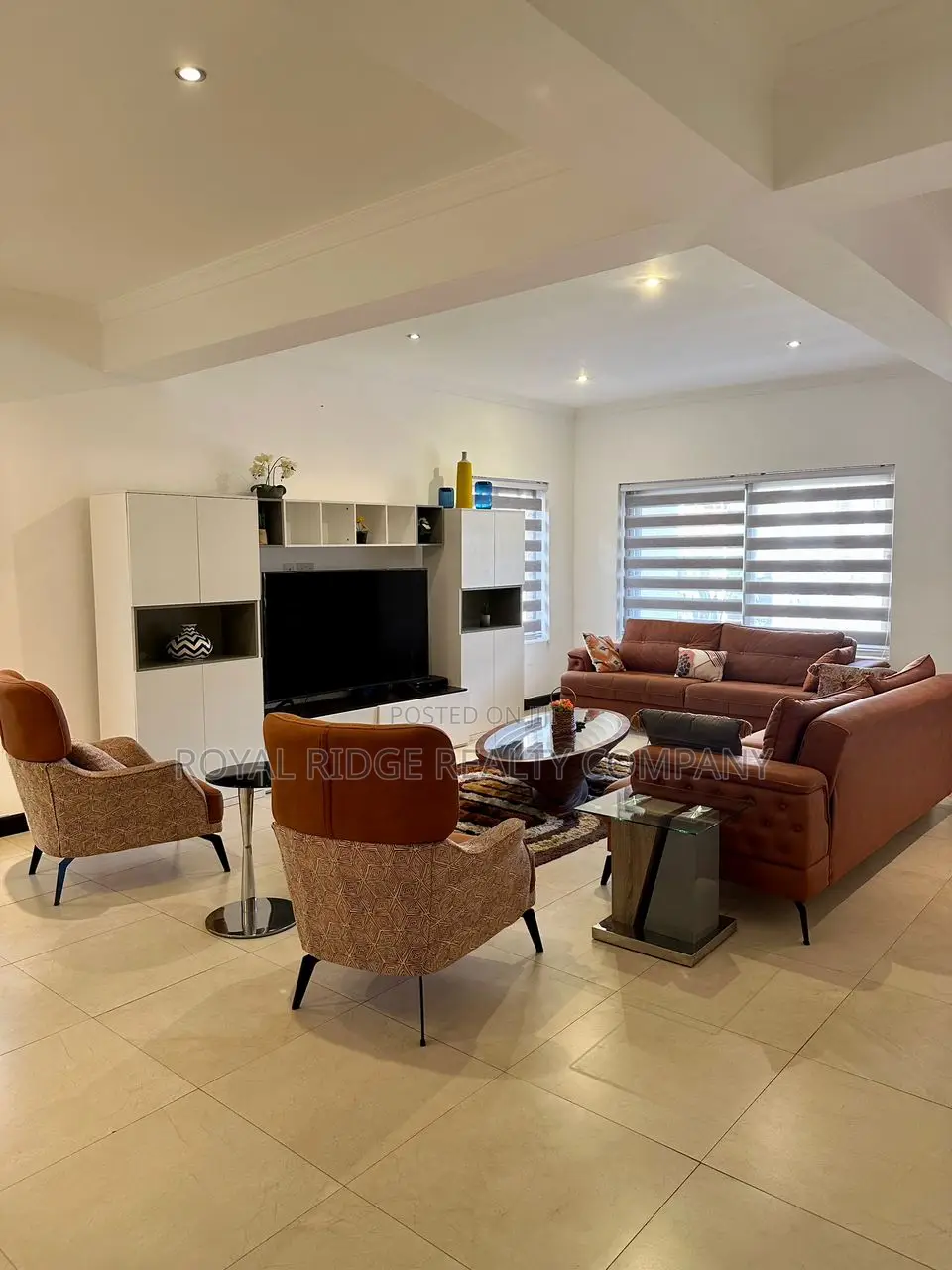 Furnished 5bdrm Townhouse / Terrace for rent