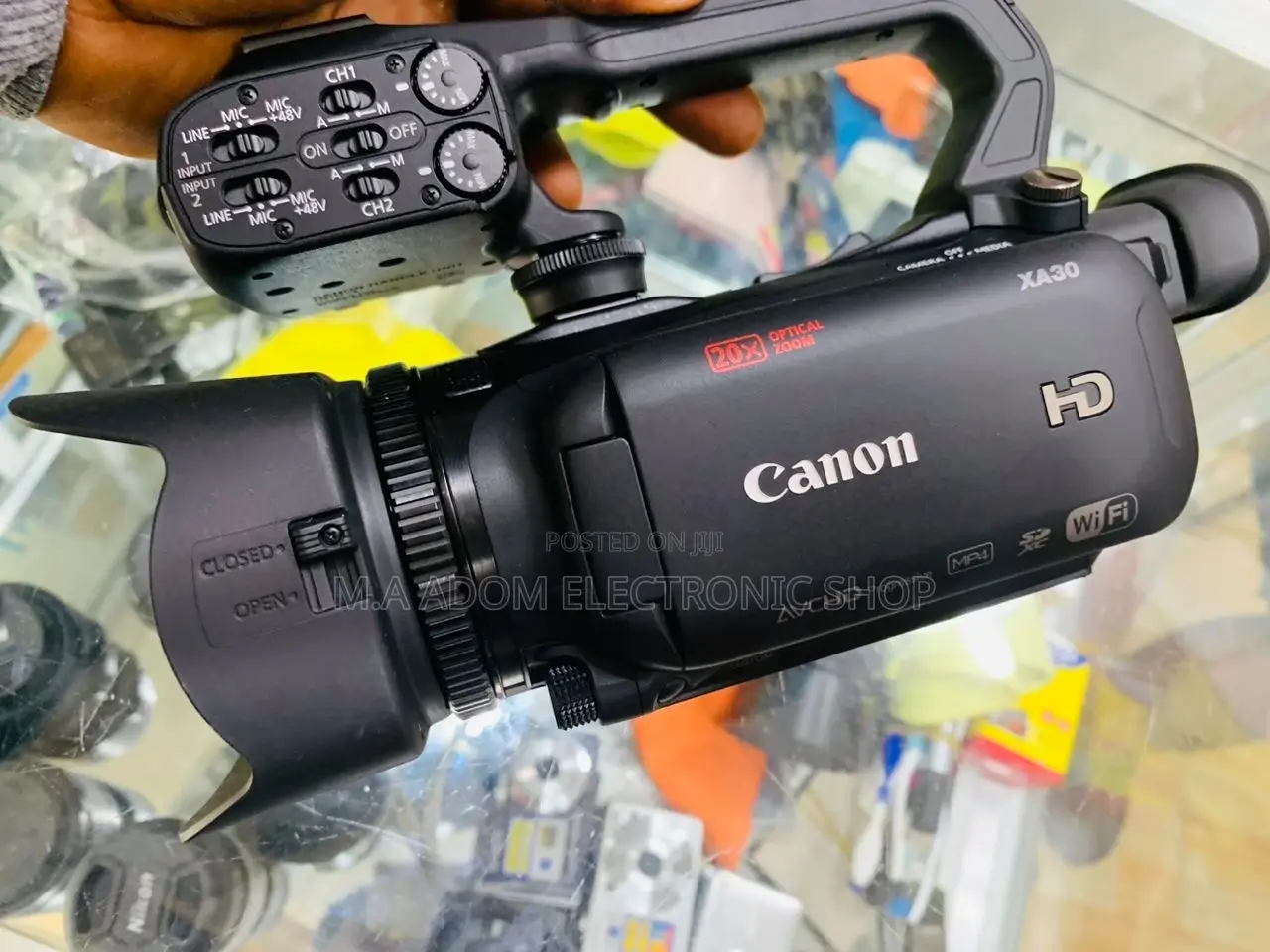 Canon Xa30 Professional Handheld Video Camera.