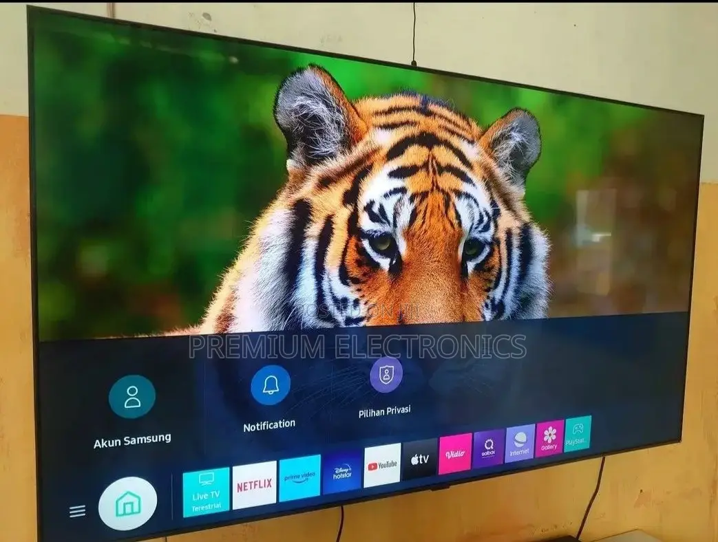 Huge Crystal Clear Screen / 75" Samsung 75u8000f Uhd Tv 2025 Model