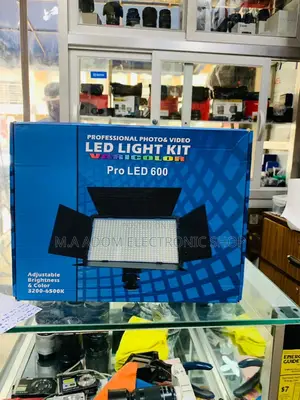 Newly in Stock Pro Led 600 Photo Video Led Light Kit.