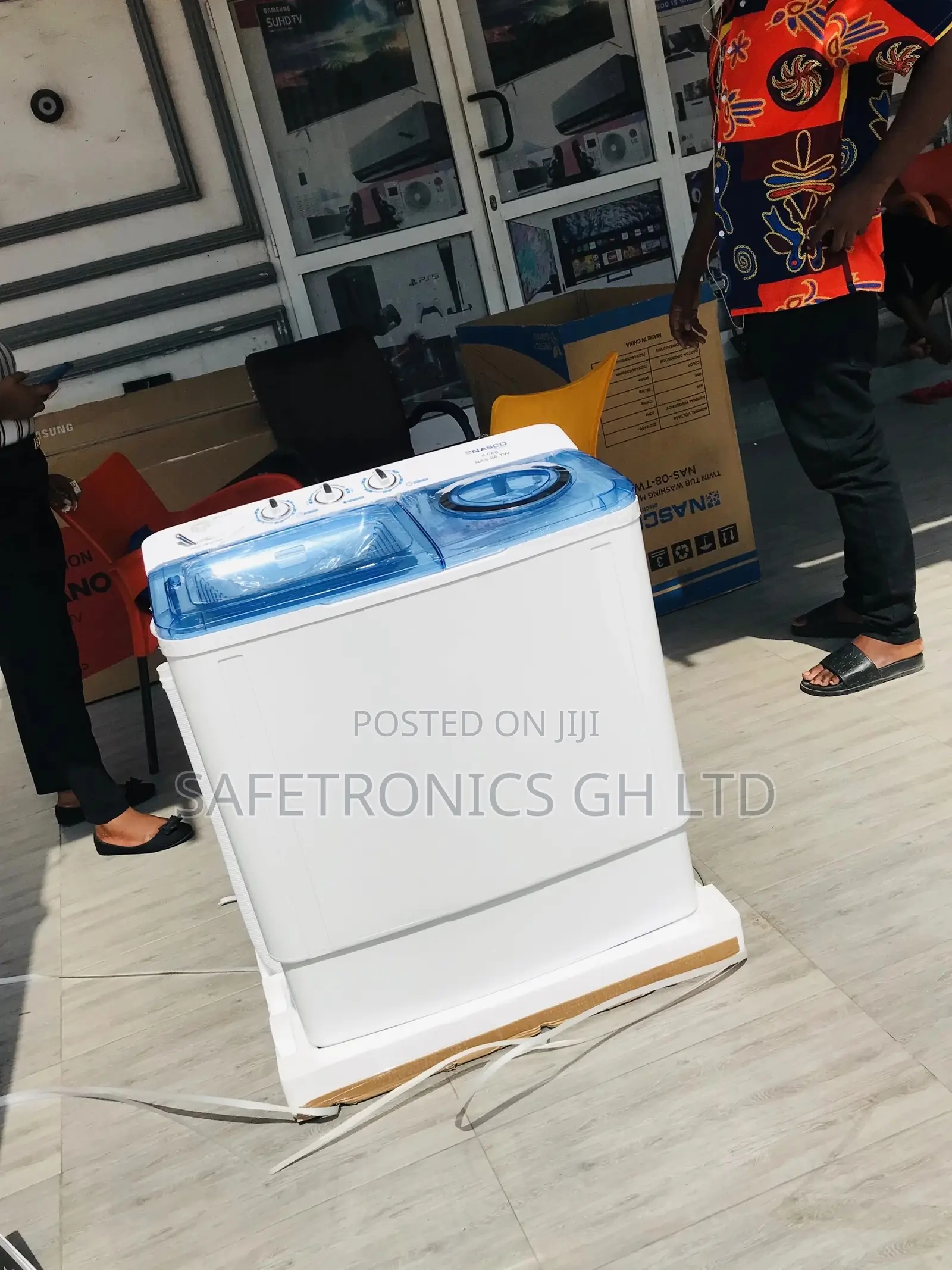 White/Blue Nasco Semiautomatic 8kg Topload Washingmachine