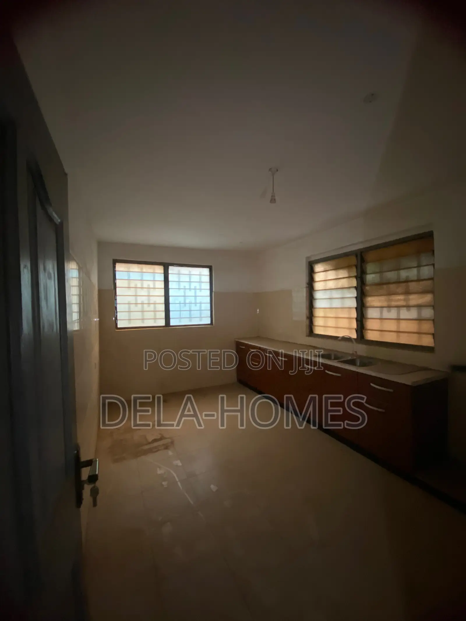 Three Bedroom Apartment for Rent at Ashiyie.