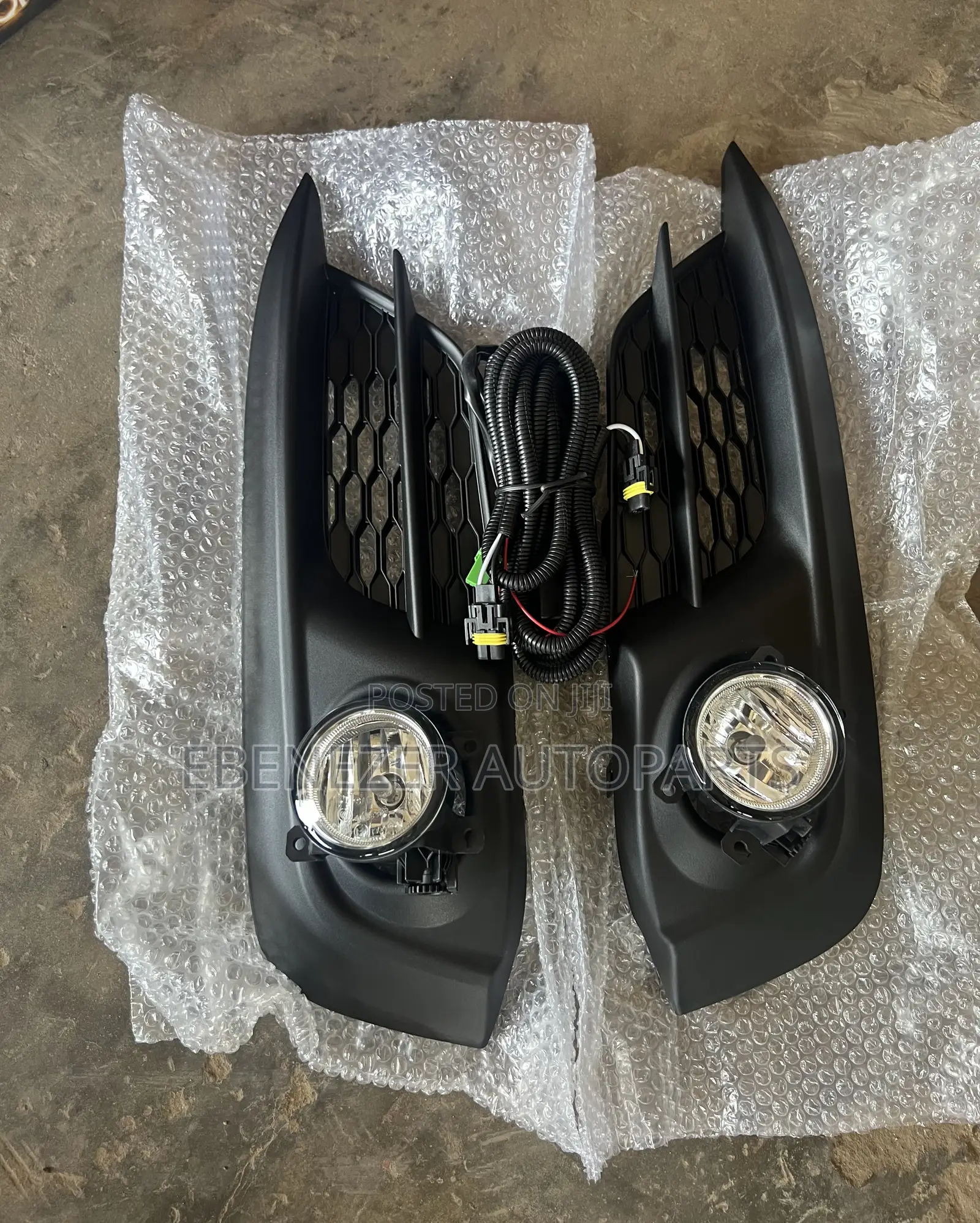 Honda Civic 2016,2017,2018 Fog Lights and Covers Set