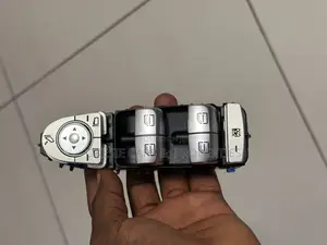 Front Left Power Window Mirror Switch for Benz 2059056811