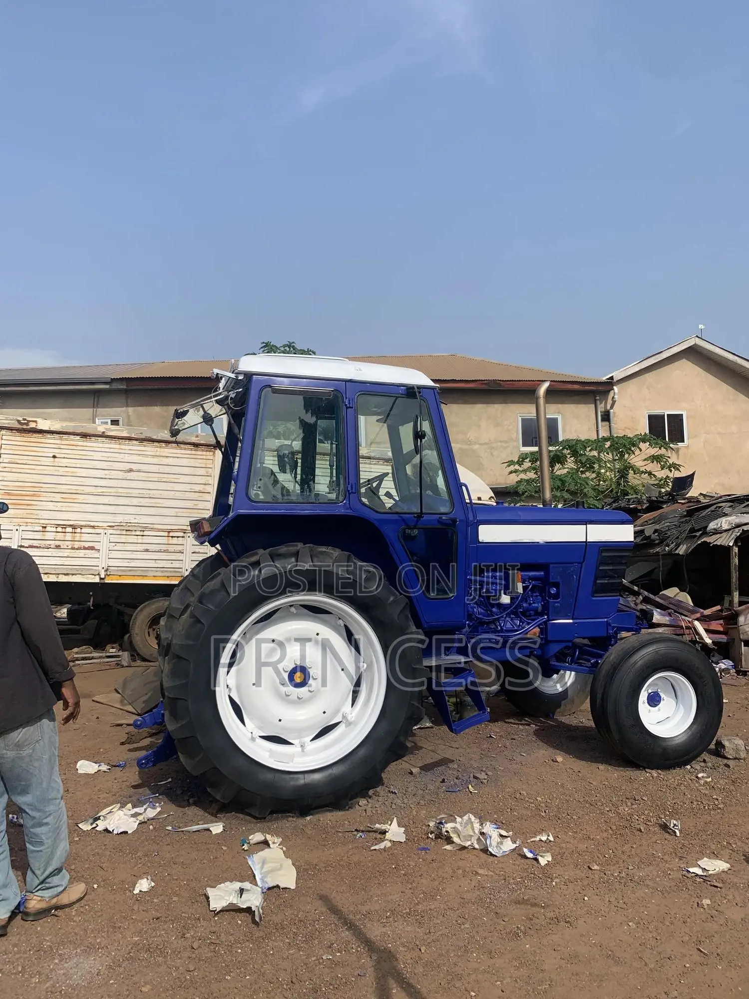 Ford Tractor 7700