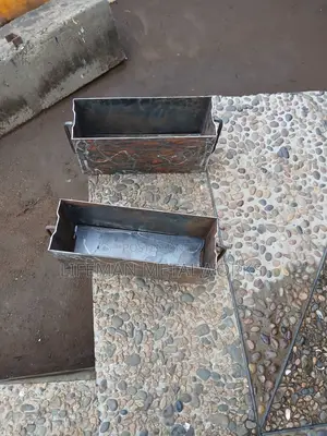 Hand Mould Made Easier