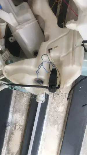 Honda Crv Wash Fluid Reservoir Tank Bottle 2017 2018 2019 2020 2021