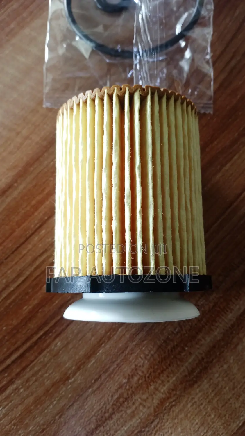 01608/01. Original Mercedes, Infiniti Oil Filter From USA.