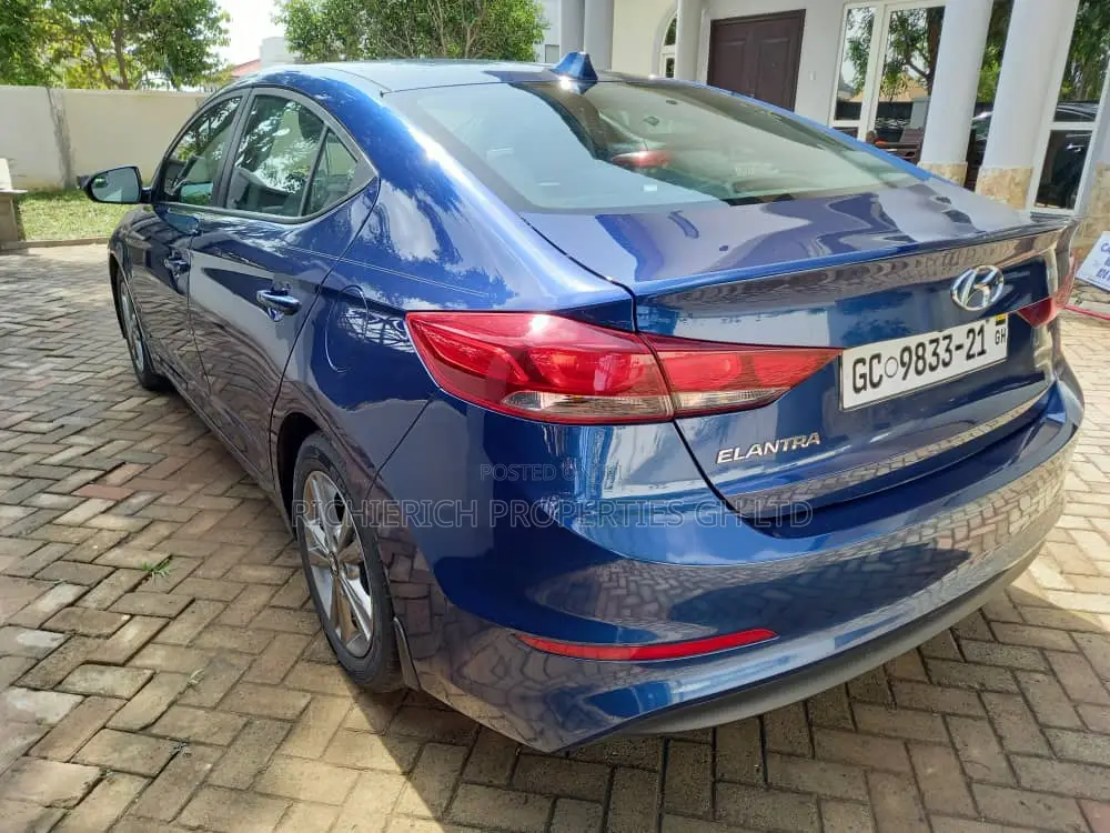 Blue Elantr for Rent
