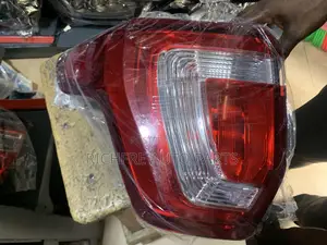 Ford Explorer 2017 Tail Light