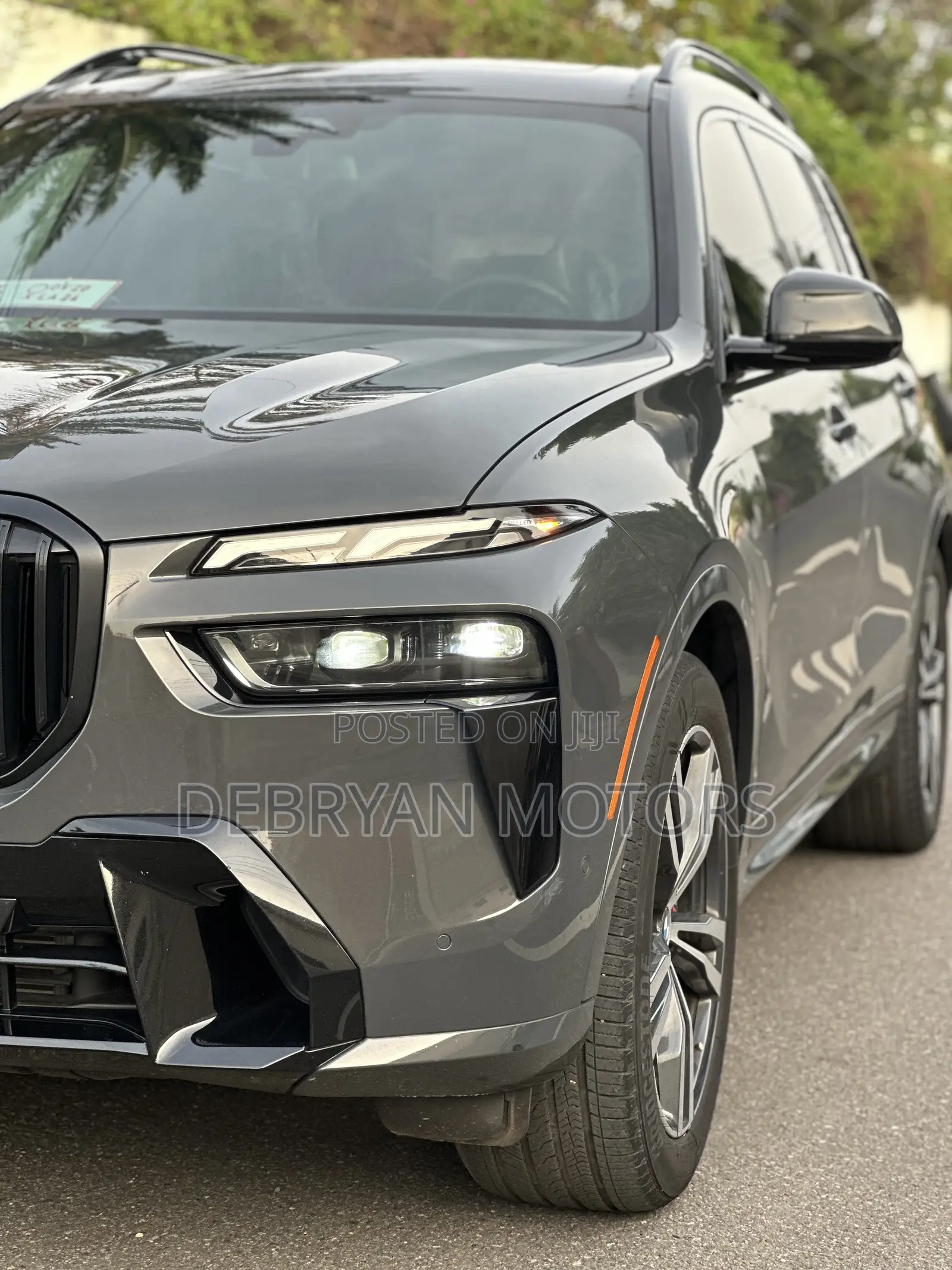 BMW X7 xDrive40i 2023 Gray