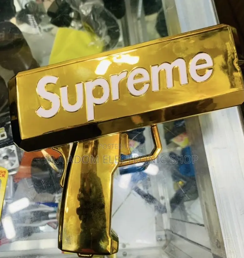 Elegant Suprème Money Gun for Video Shooting.
