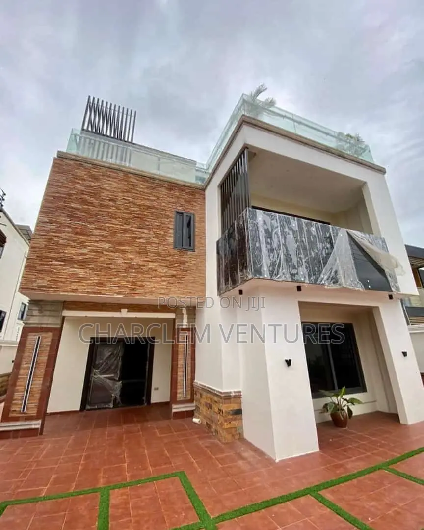 6bdrm House in Charclem Ventures, Adenta for sale