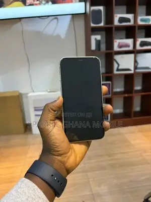 Apple iPhone 11 64 GB Pink
