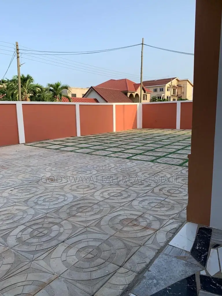 4bdrm House in East Legon, Adjiriganor for rent