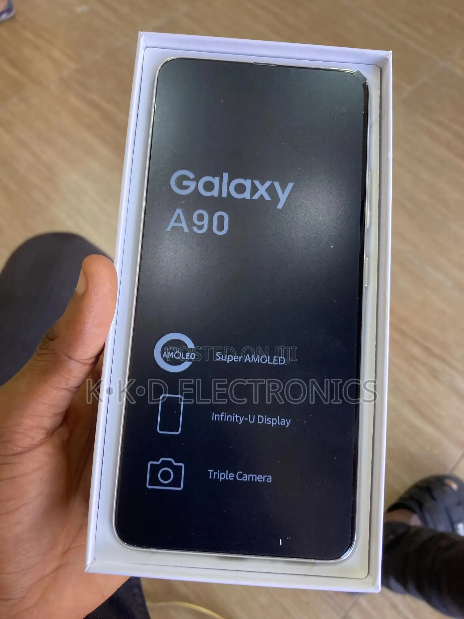New Samsung Galaxy A90 5G 128 GB White