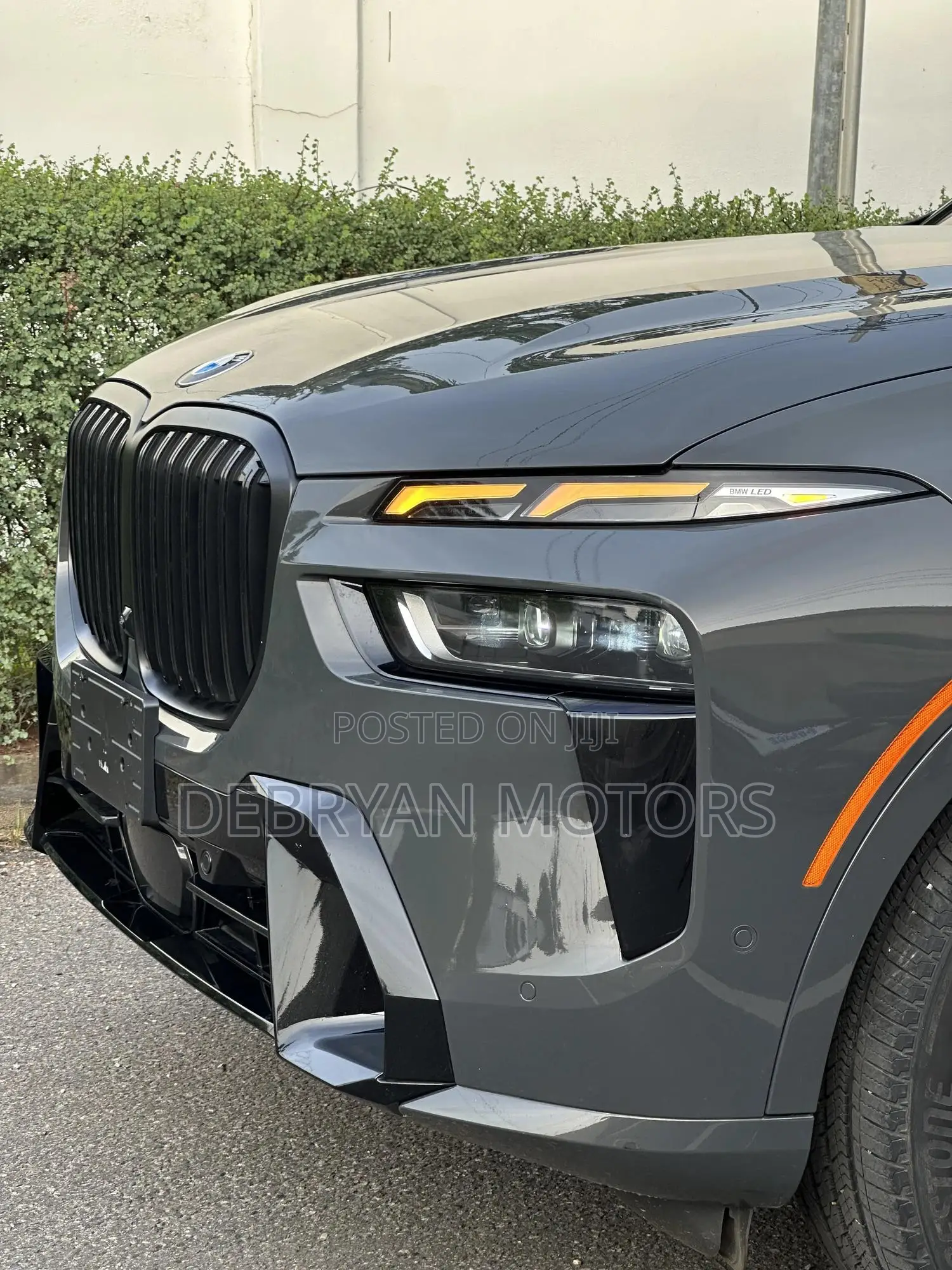 BMW X7 xDrive40i 2023 Gray