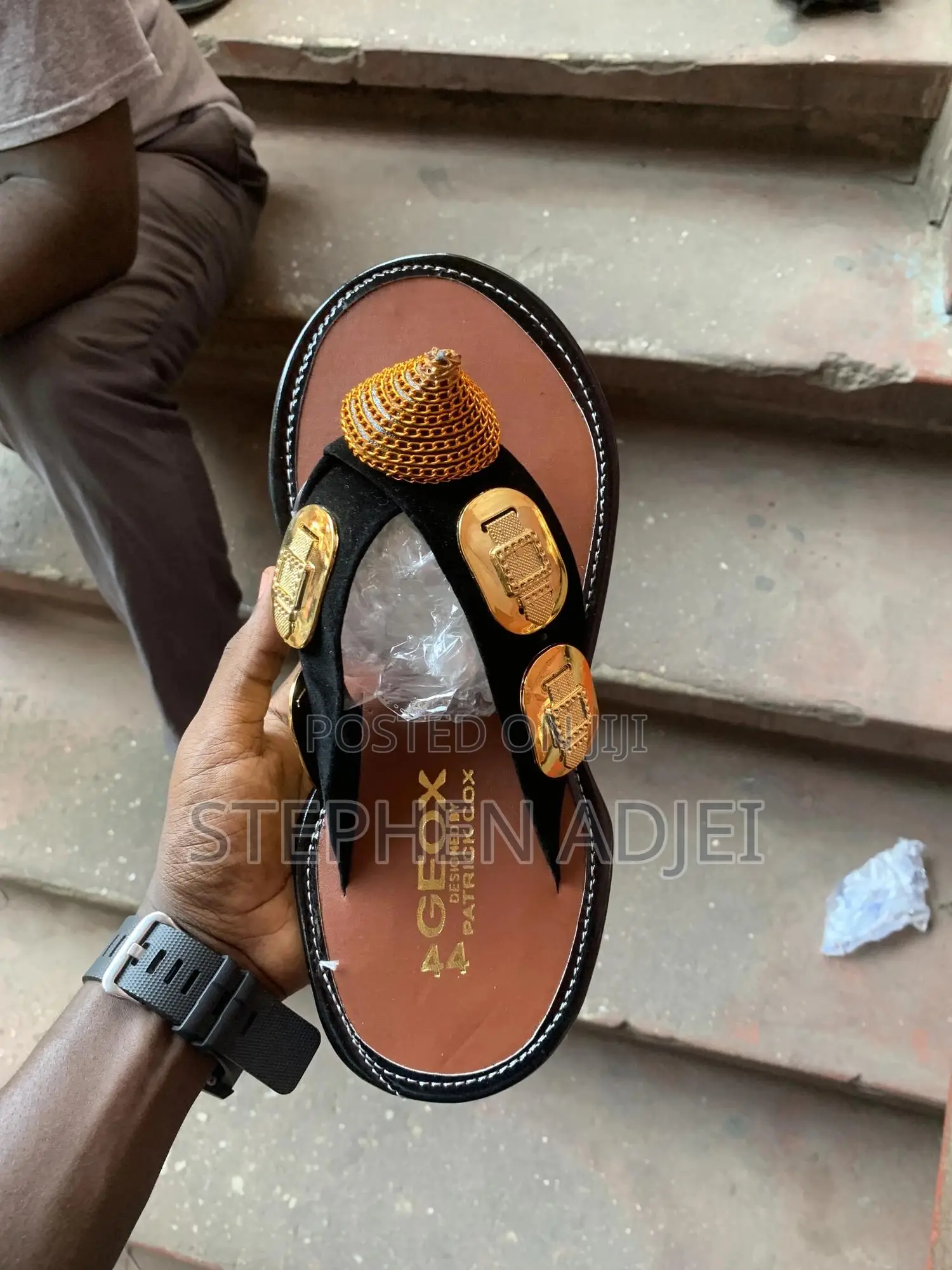 Ahenema Slippers