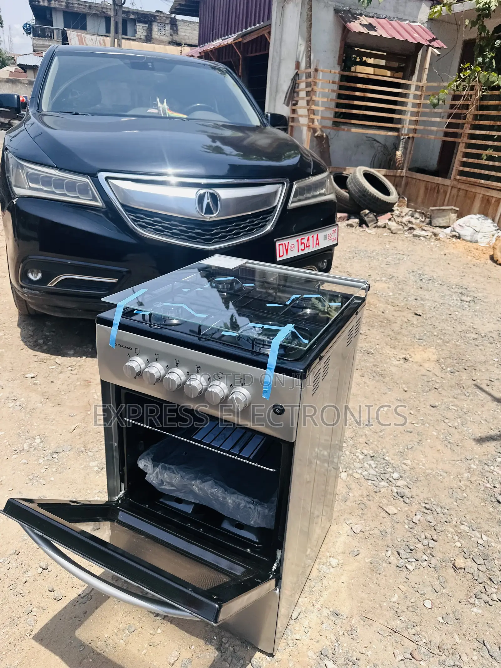 Neatly Sealed in N Box Volcano Gas 4burner Gas Oven