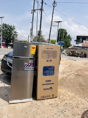 Neatly Sealed Fridge Pearl PF-250