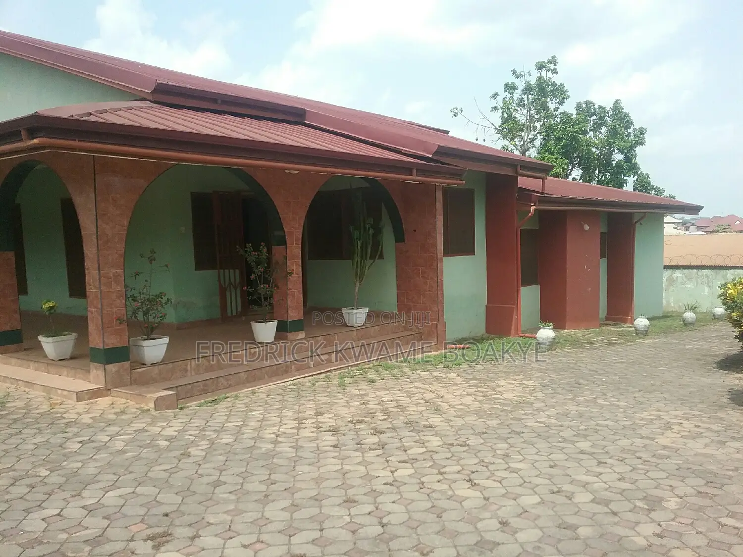 7bdrm House in Brother K Estate, Kumasi Metropolitan for rent