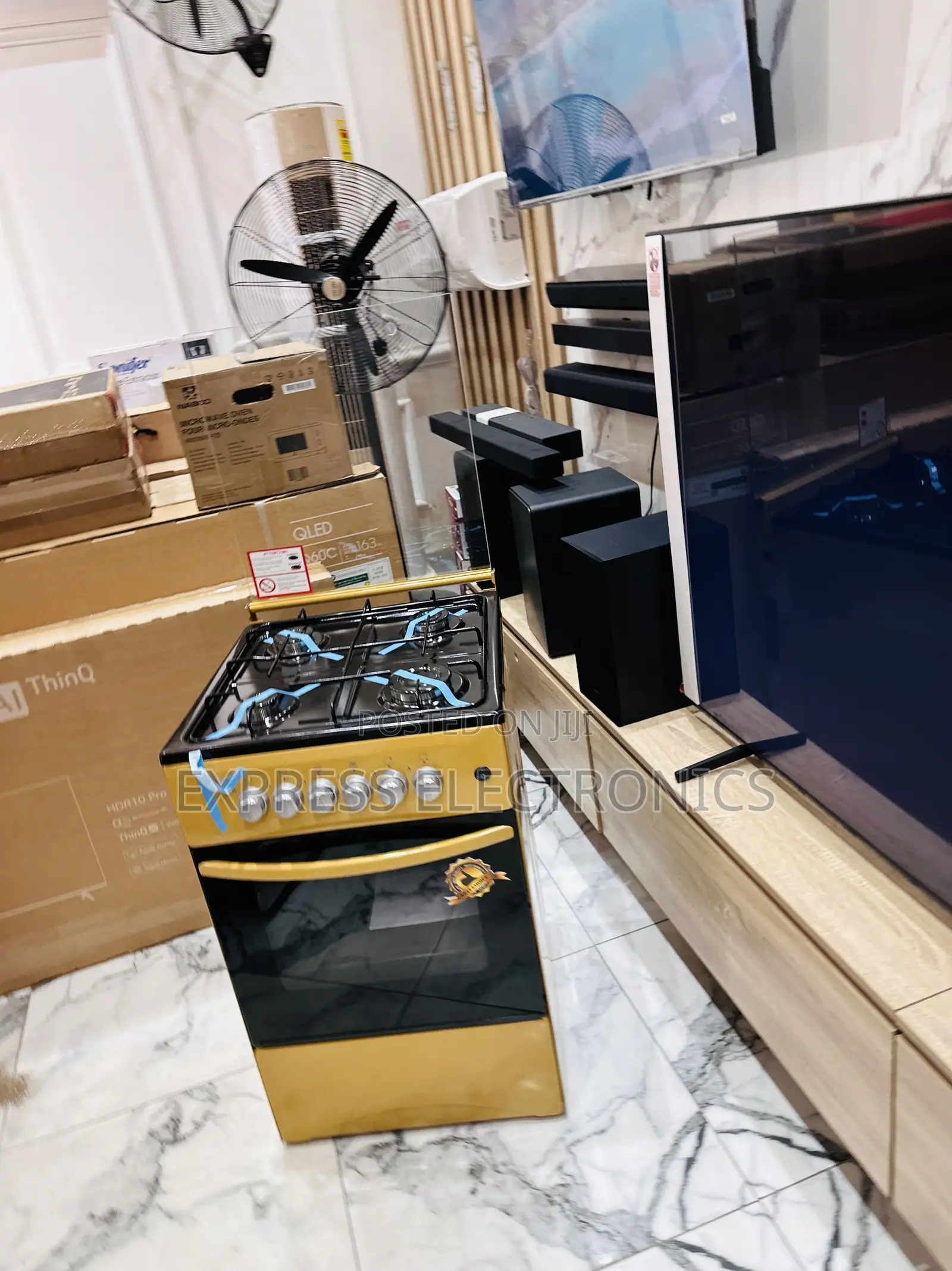 Classic Sleek Design Gas Gold Stove Oven 50/50 4burner