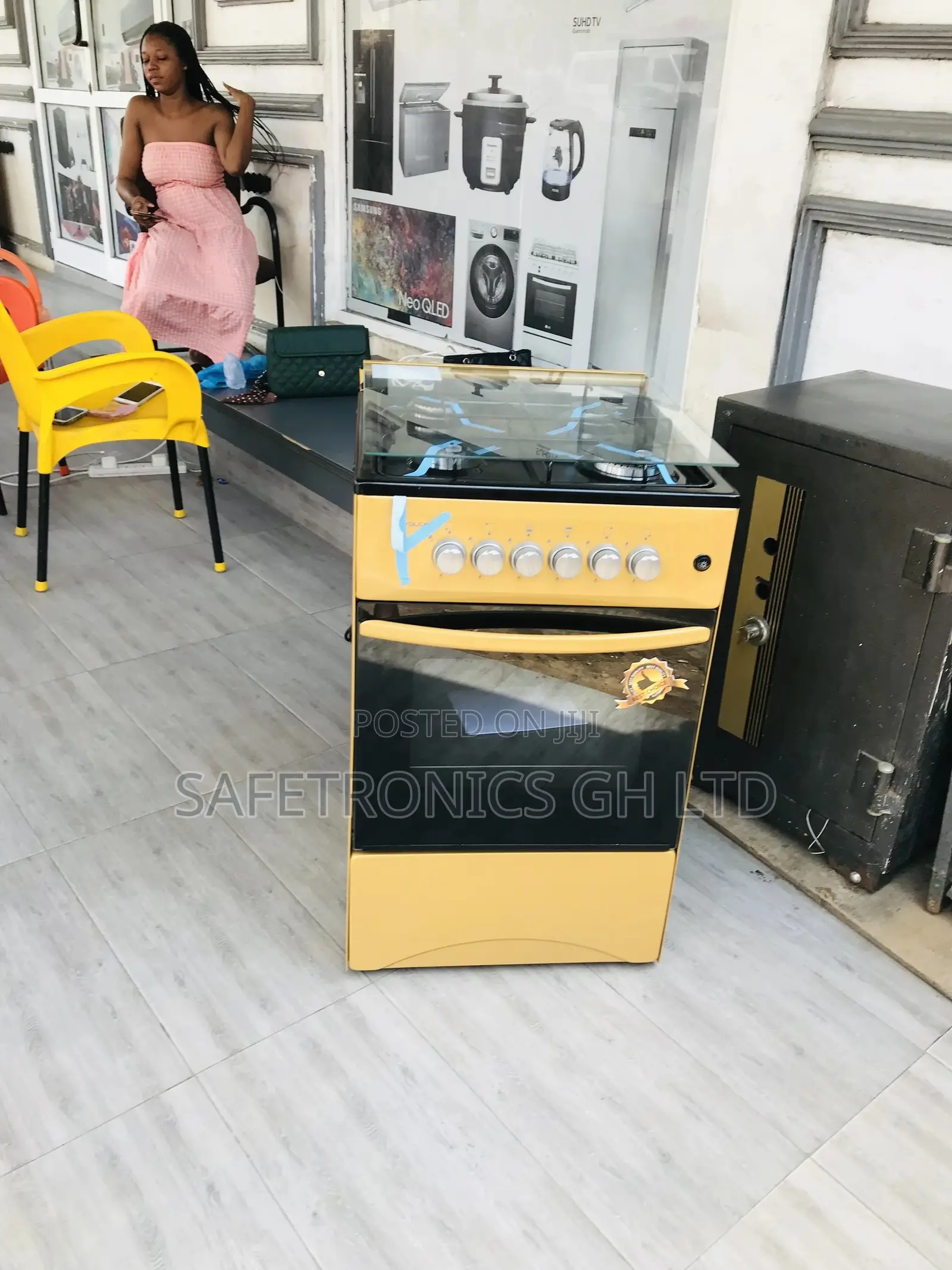 4 Gas Gold Oven With Grill Volcano Glass Lid 50x50