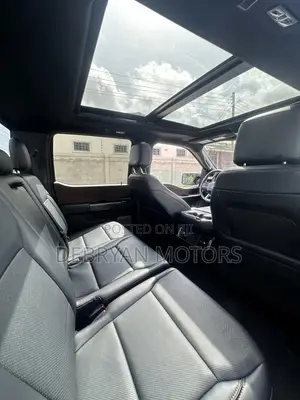 Ford F-150 LARIAT 2021 Black