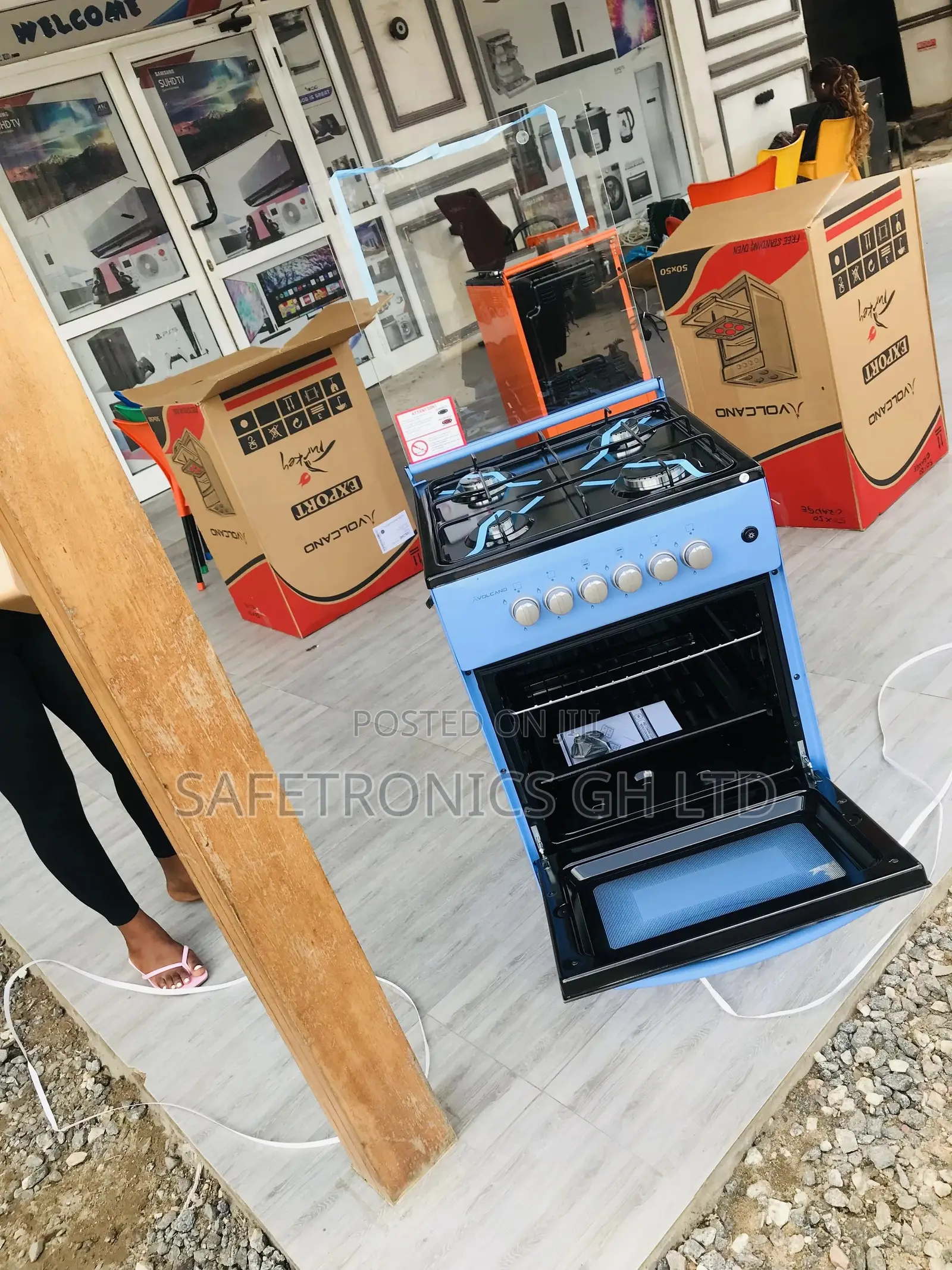 Blue Oven With Grill 4 Gas Cooker Volcano Glass Lid 50x50
