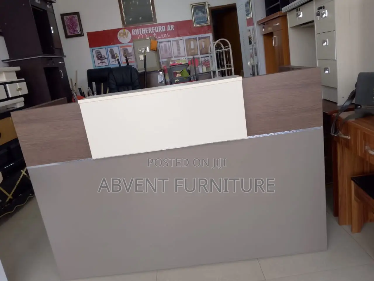 Reception Desk 1.6 Meter