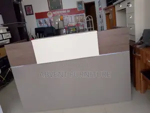 Reception Desk 1.6 Meter
