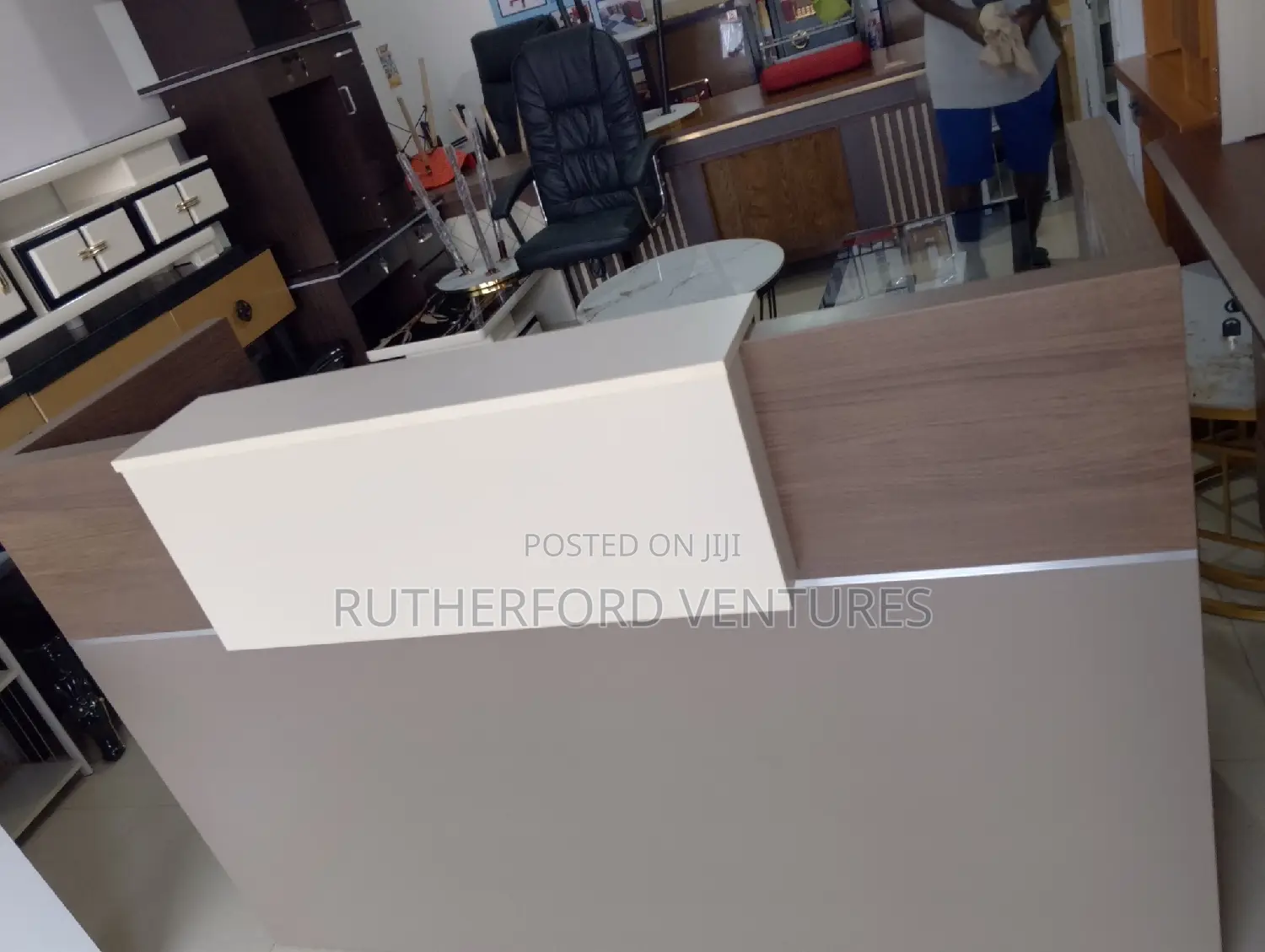 Executive Reception Desk