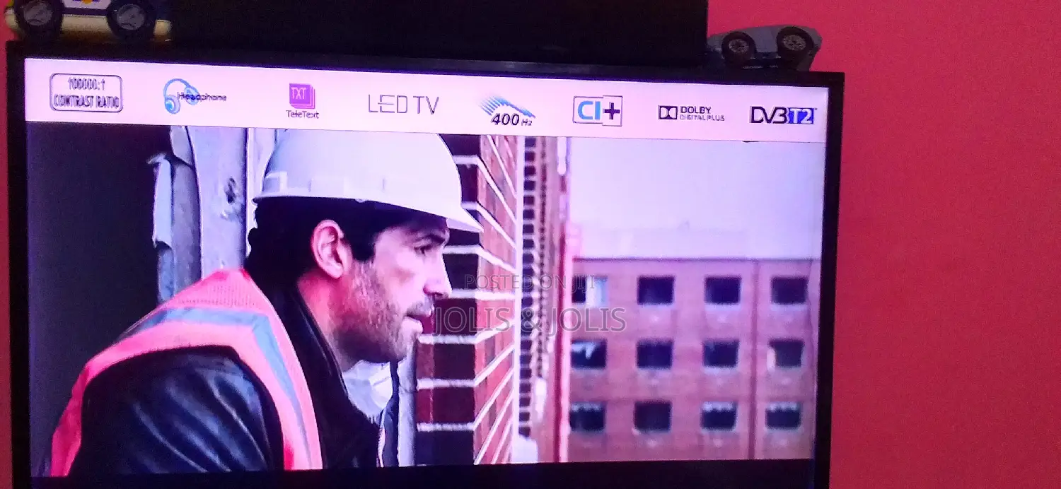 40 Inches Telefunken Digital Satellite Television T2 and S2