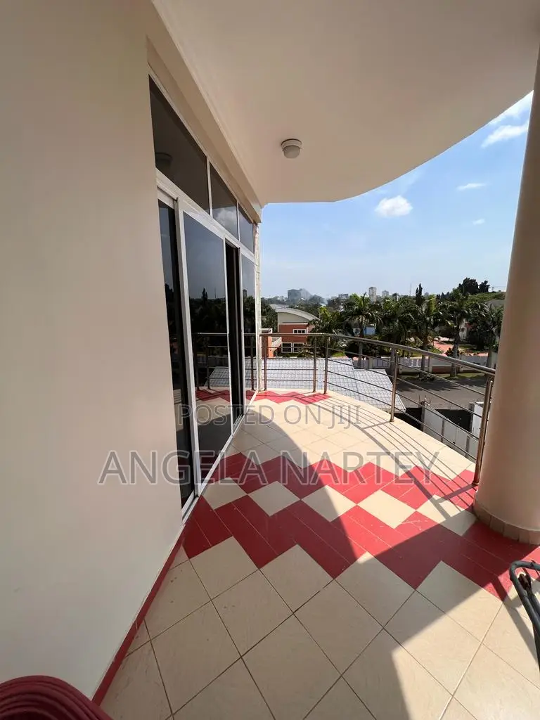 Furnished 2bdrm Apartment in East Legon for sale