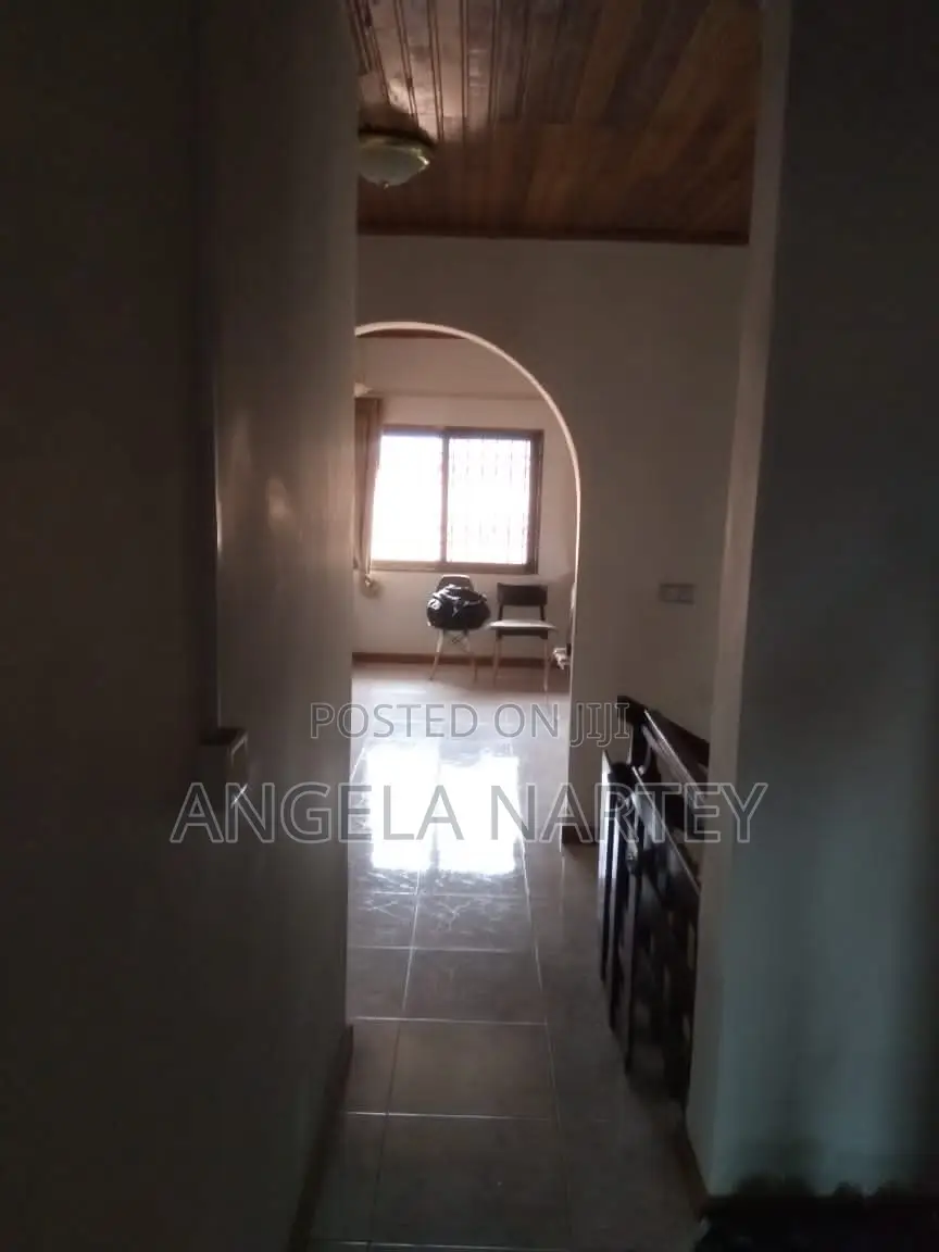 4bdrm House in Regimanuel Estates, Accra Metropolitan for sale