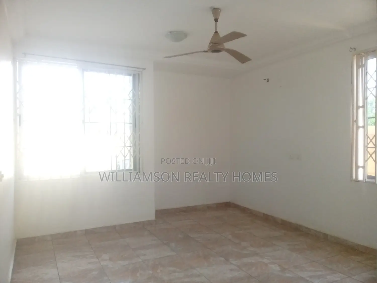 2bdrm Apartment in Community 18 Area, Spintex for rent