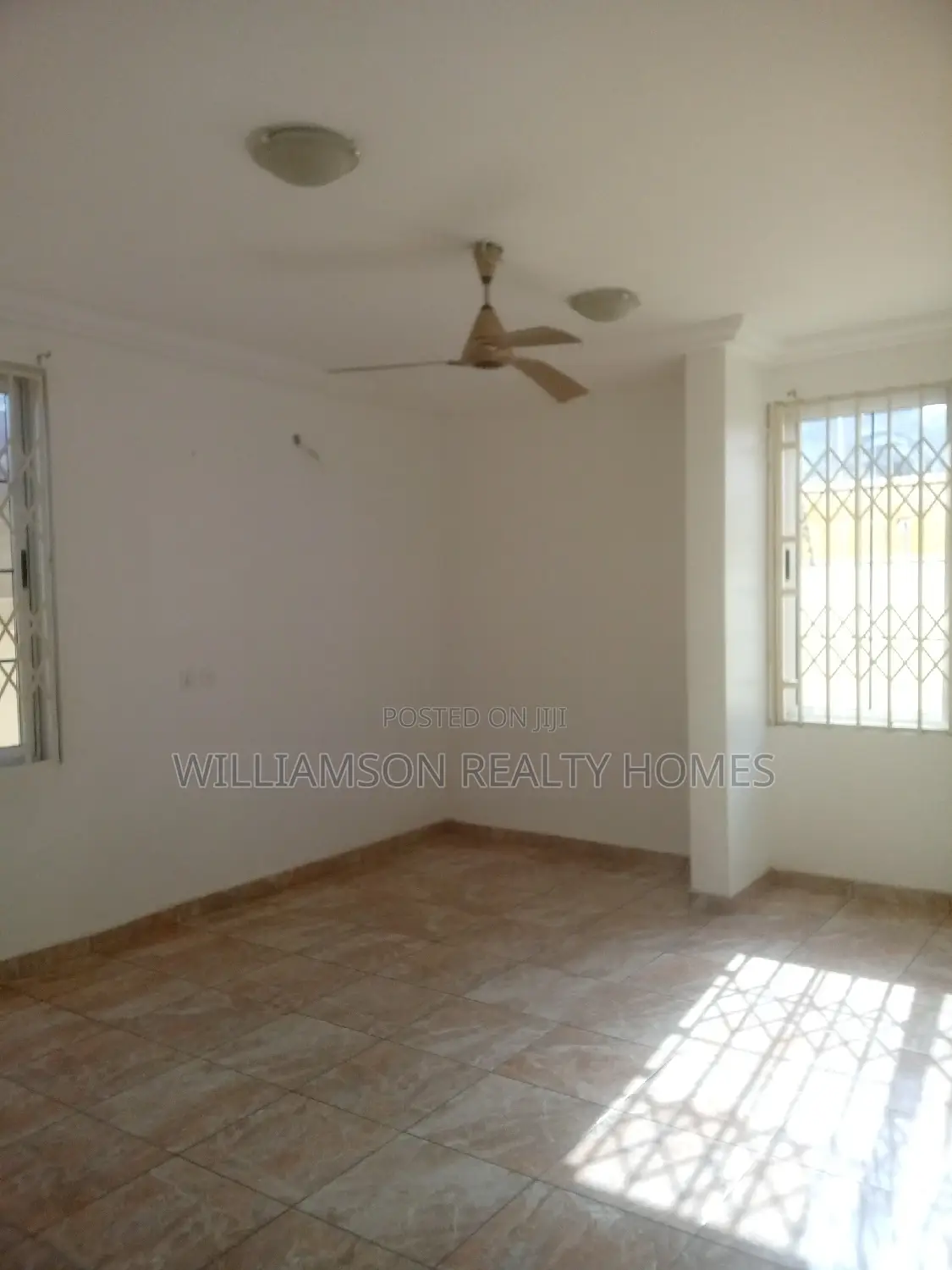 2bdrm Apartment in Community 18 Area, Spintex for rent