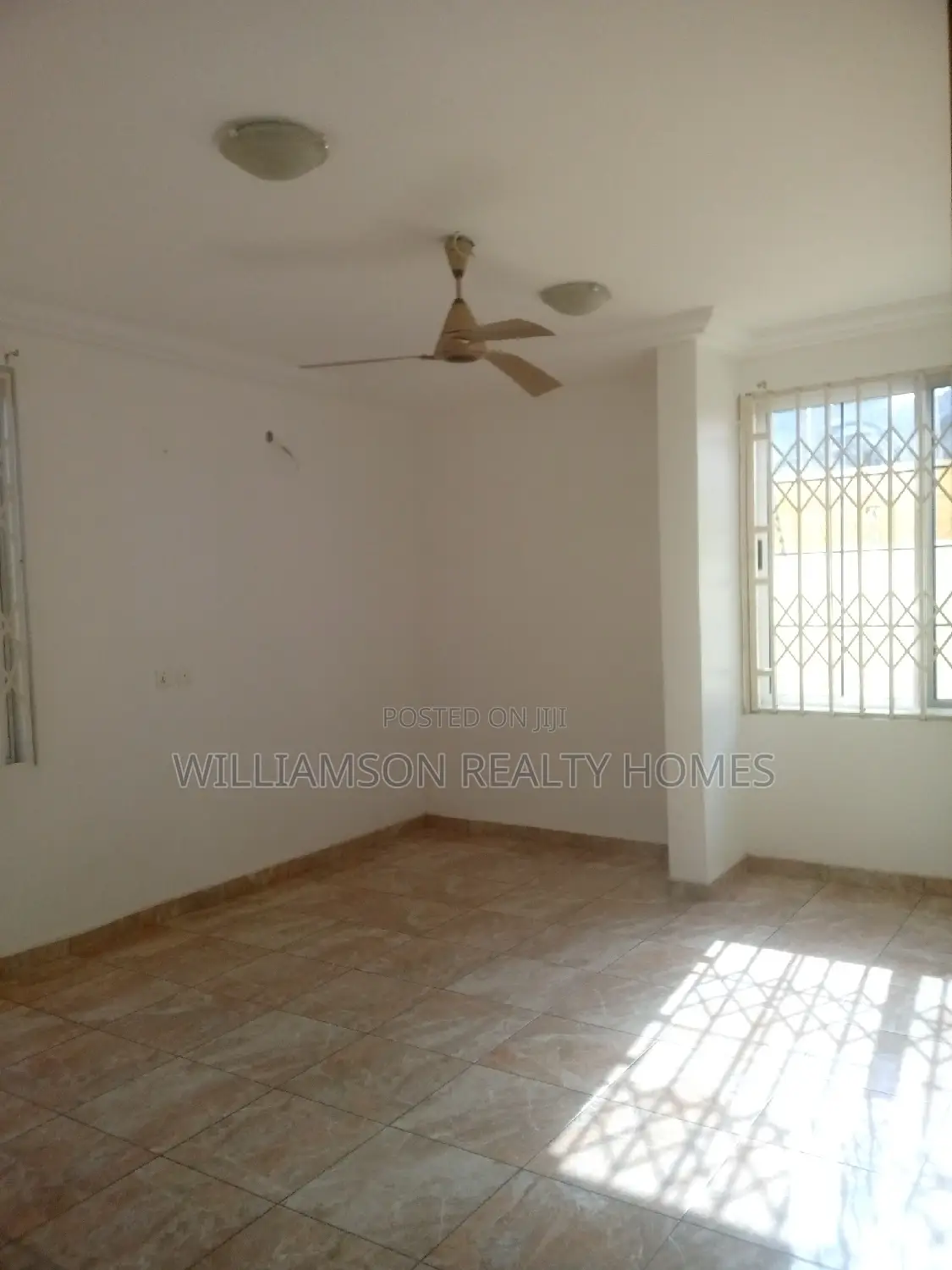2bdrm Apartment in Community 18 Area, Spintex for rent