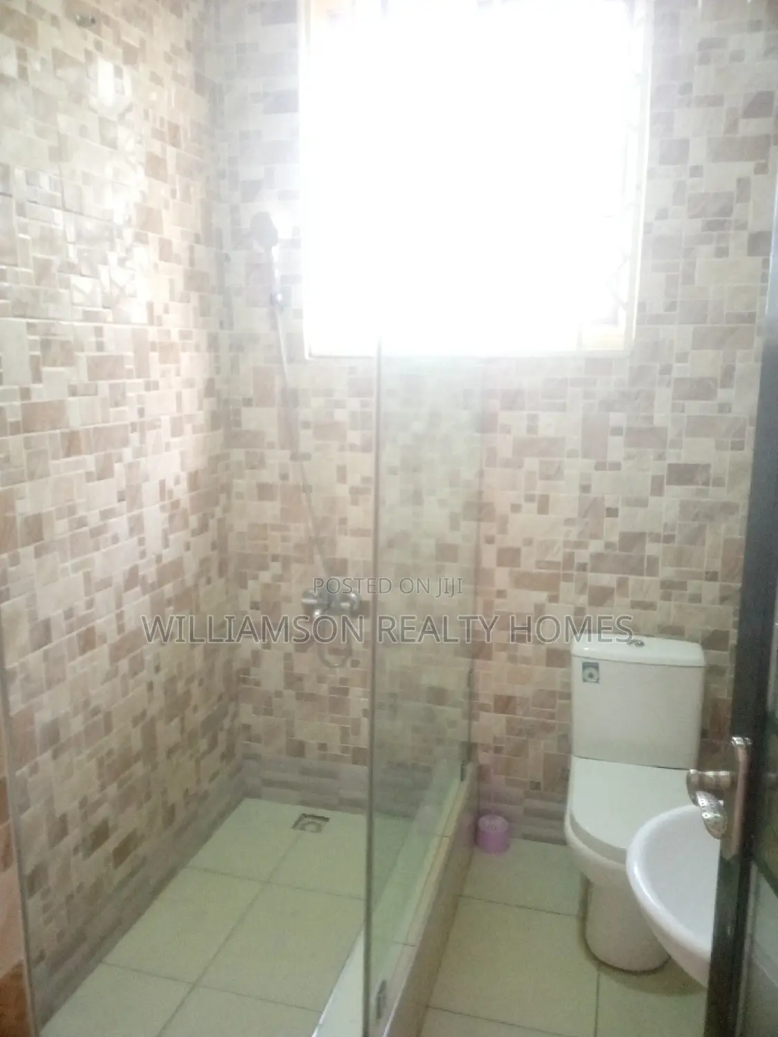 2bdrm Apartment in Community 18 Area, Spintex for rent