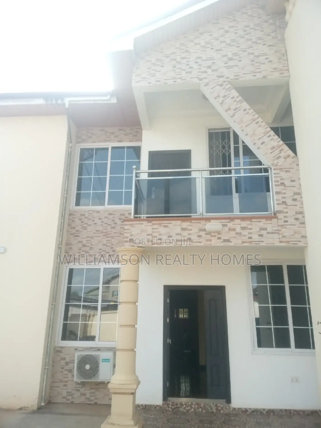 2bdrm Apartment in Community 18 Area, Spintex for rent