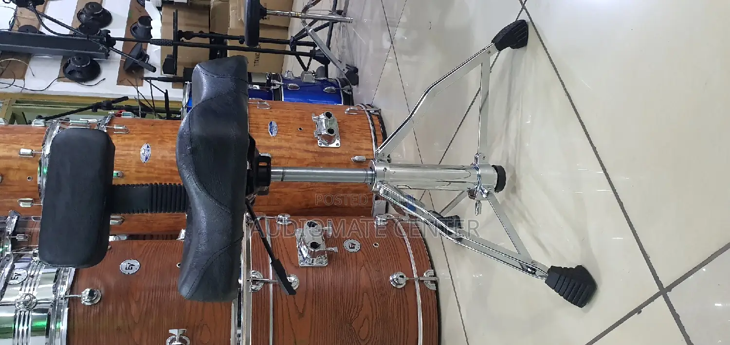 Drum Throne
