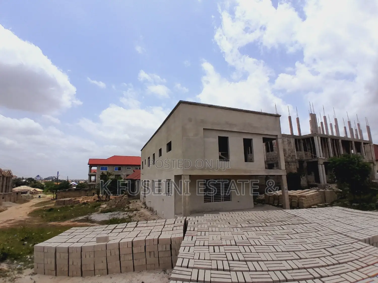 6bdrm House in K Fuseini Estate, Kumasi Metropolitan for sale