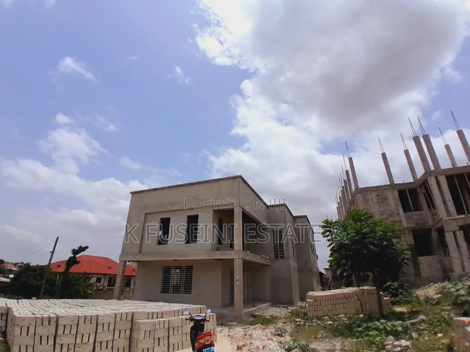 6bdrm House in K Fuseini Estate, Kumasi Metropolitan for sale