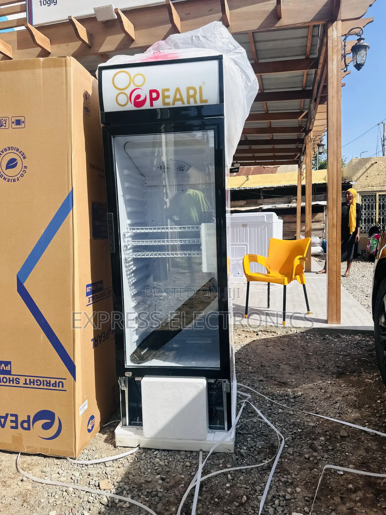 Low Noise Display Fridge Pearl PVC-316