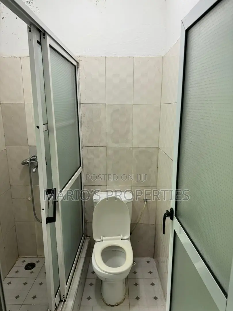 1bdrm Apartment in Mario'S Property, East Legon for rent