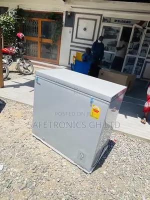 TCL 208 Chestfreezer Singledoor Gray Electric