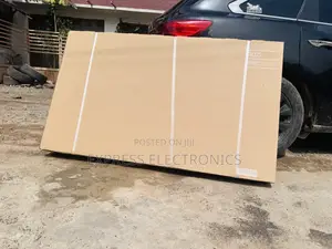 New Slim UHD Smart Glossy Screen 65”Q70B