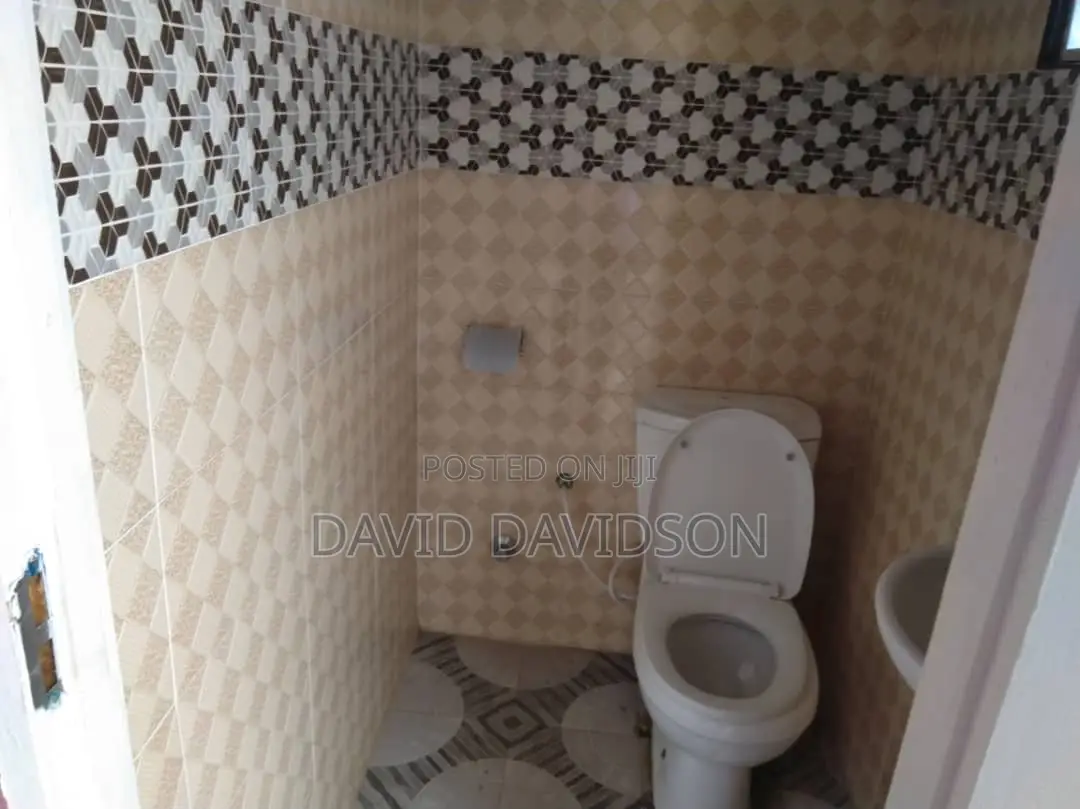 2bdrm Apartment in 2 Bedroom Apartment, Tema Metropolitan for rent
