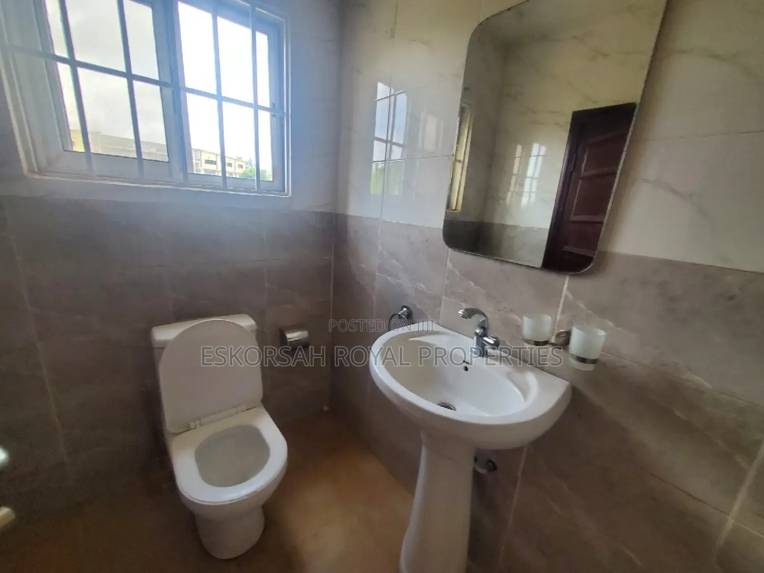 Furnished 2bdrm Apartment in East Legon for rent